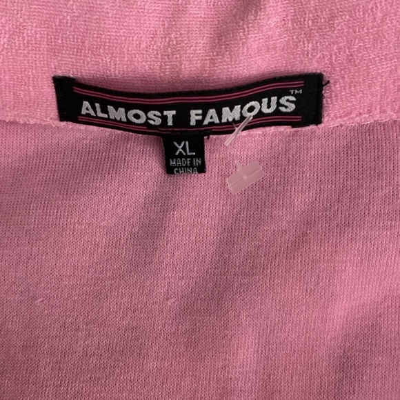 Y2K Almost Famous Collared Shirt Size XL - Picture 2 of 3